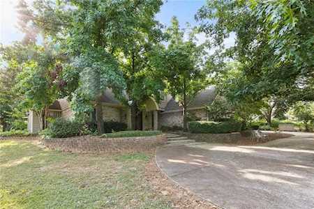 555 S White Chapel Boulevard Southlake, TX 76092