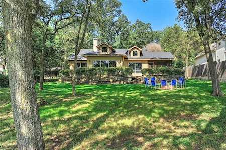 76 Daniel Lane Pottsboro, TX 75076