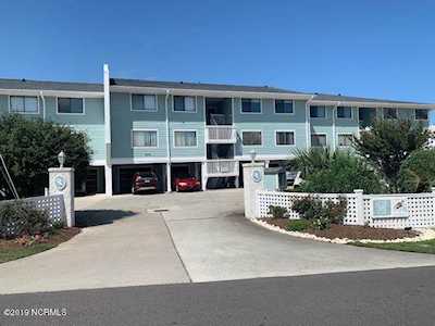 202 Lewis Drive Carolina Beach, NC 28428