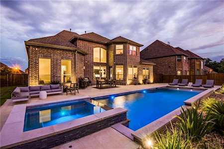 10932 Falling Leaf Trail Flower Mound, TX 76226
