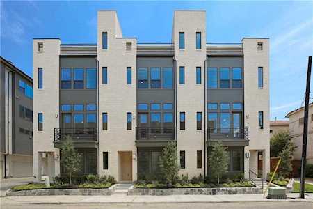 3200 Ross Avenue #41 Dallas, TX 75204