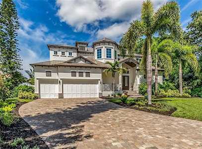 5332 Shadow Lawn Drive Sarasota, FL 34242