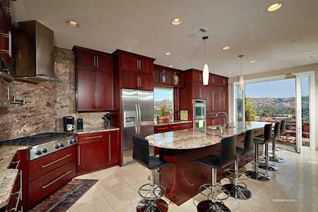 7050 Via De La Reina Bonsall, CA 92003