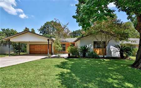 3204 Stardust Dr Austin, TX 78757