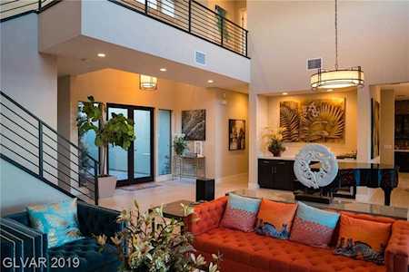 80 Pristine Glen St Las Vegas, NV 89135