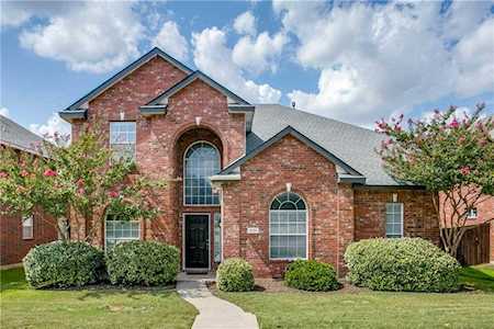 1320 Dove Brook Drive Allen, TX 75002