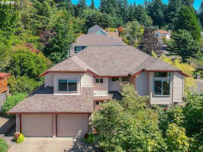 4981 Hampton Ct Lake Oswego, OR 97035