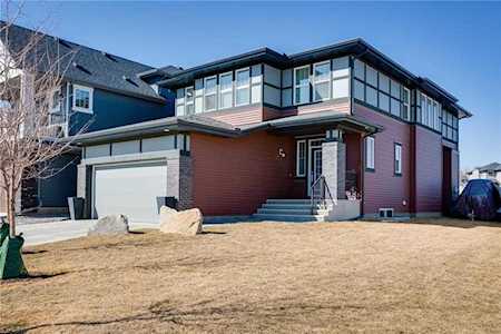 95 Tuscany Ridge Manor NW Calgary, AB T3L 0L4