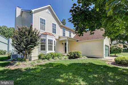 14722 Top Sergeant Ln Centreville, VA 20121