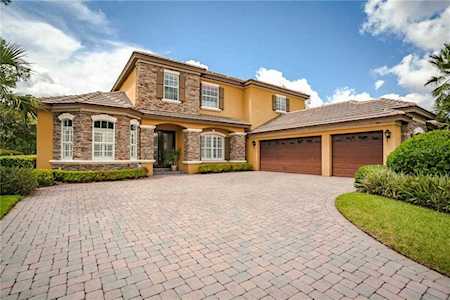 1542 Redwood Grove Terrace Lake Mary, FL 32746