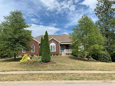 136 Princess Ct Taylorsville, KY 40071