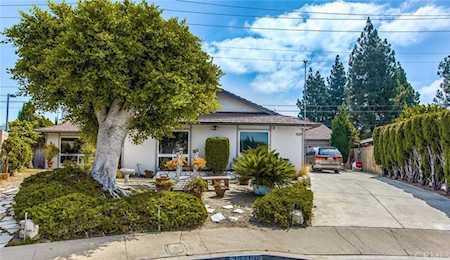 13486 Heather Circle Garden Grove, CA 92840