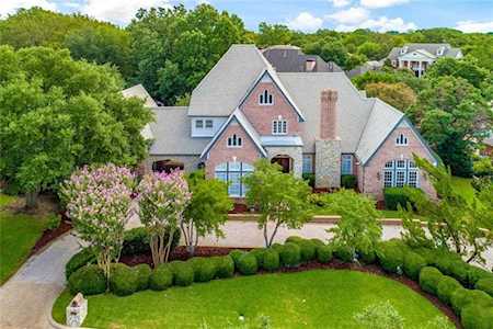 4507 Cresthaven Drive Colleyville, TX 76034
