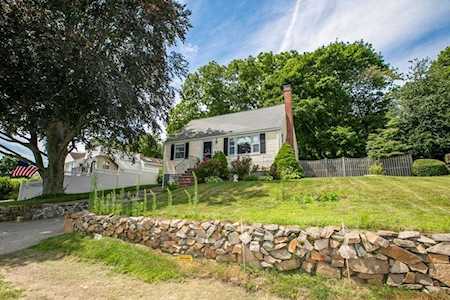 62 Great Hill Dr Weymouth, MA 02191