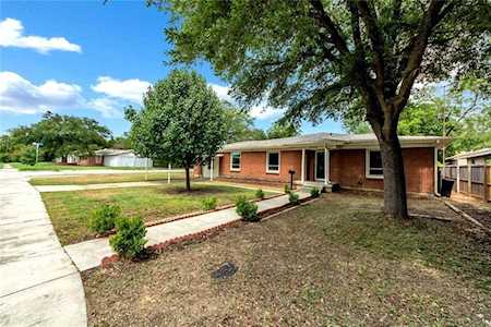 5209 Patterson Drive Haltom City, TX 76117