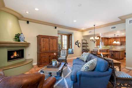 214 Santa Barbara St #A Santa Barbara, CA 93101