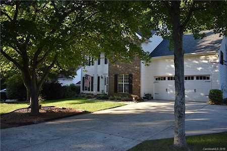 9109 Pine Springs Ct Huntersville, NC 28078