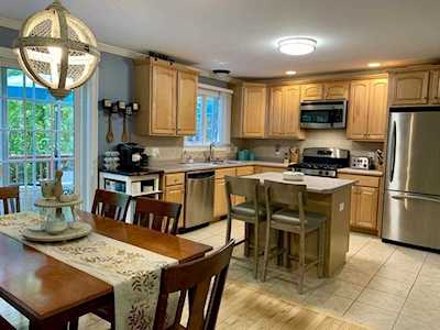130 Turnpike Rd #13 Chelmsford, MA 01824