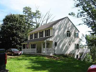 102 Rice Corner Road Brookfield, MA 01506