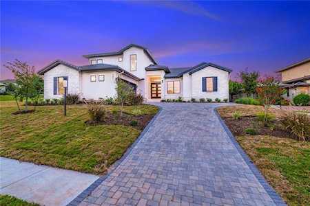 301 Black Wolf Run Austin, TX 78738