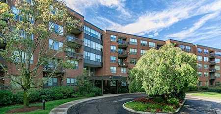 210 Nahanton St #519 Newton, MA 02459