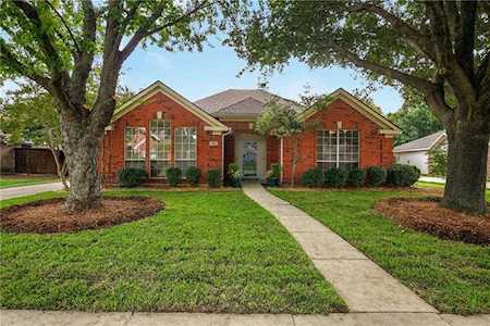 105 Worchester Lane Allen, TX 75002