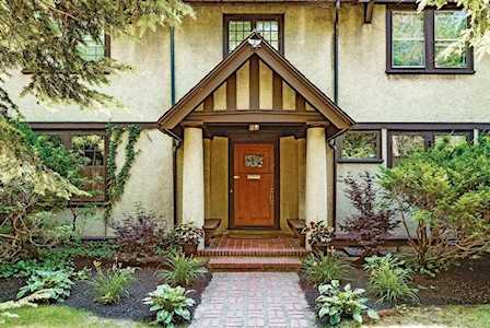 505 Chestnut Hill Ave Brookline, MA 02445