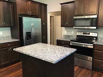 821 Boldt Street Chaska, MN 55318