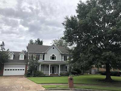 521 Ashton Woods Ct Collierville, TN 38017