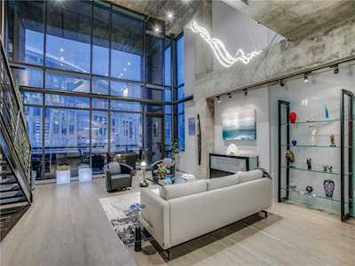 1999 Mckinney Avenue #2006 Dallas, TX 75201
