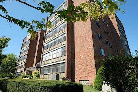 40 Greenleaf St #604 Quincy, MA 02169