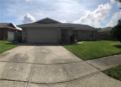 5437 Wauchula Court Orlando, FL 32839