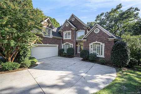 9462 Hester Ct Harrisburg, NC 28075