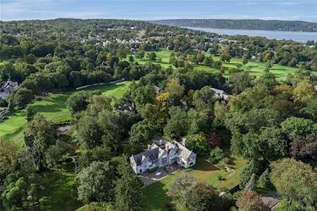 1 Belmont Dr Greenburgh, NY 10533