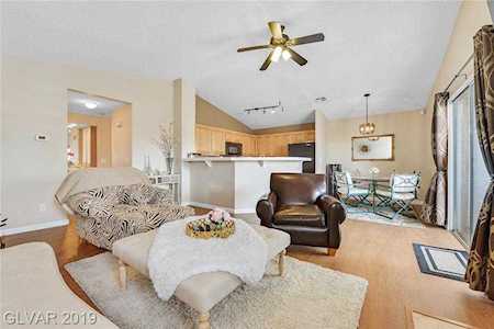 636 Yacht Harbor Dr #201 Las Vegas, NV 89145