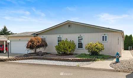 14702 122nd St E #40 Puyallup, WA 98374