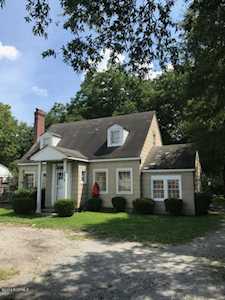 2519 S Memorial Drive Greenville, NC 27834