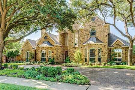 5842 Sky Park Drive Plano, TX 75093