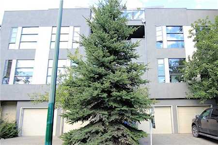 546 19 Avenue SW Calgary, AB T2S 0E2