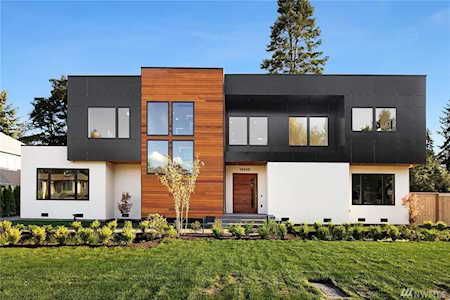 10515 NE 21st Place Bellevue, WA 98004