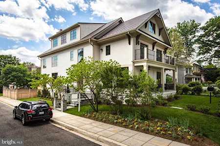 5400 Cathedral Ave NW Washington, DC 20016