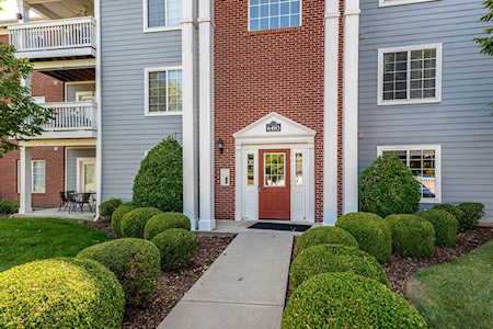 6403 Shelton Cir #312 Crestwood, KY 40014