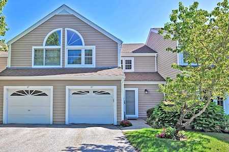 85 Clear Pond Drive #85 Walpole, MA 02081