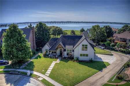4200 Running Brook Drive Rowlett, TX 75088