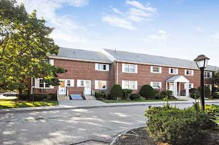 123 Emerson Gardens Rd #123 Lexington, MA 02420