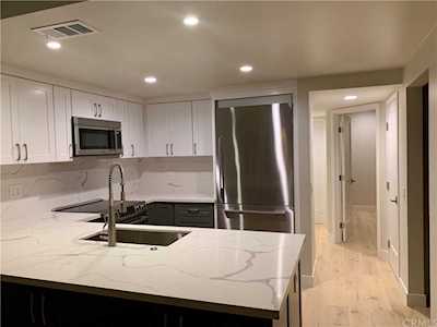 184 Stanford Court #92 Irvine, CA 92612