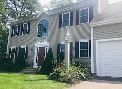 86 Washington St Northbridge, MA 01534