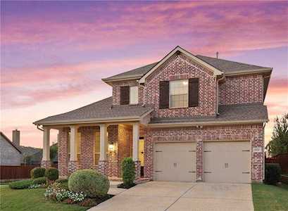 9201 Kaitlyn Court Lantana, TX 76226