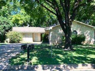 8008 Pinedale Cv #A Austin, TX 78757