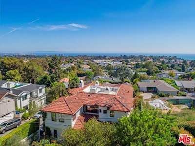 15200 Mc Kendree Avenue Pacific Palisades, CA 90272